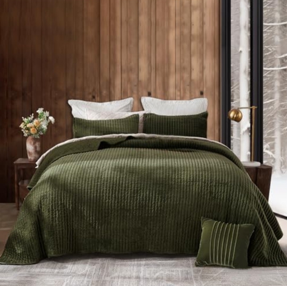 King Size Bed Army Green Striped Velvet Quilted Coverlet Bedspread Shams Set New